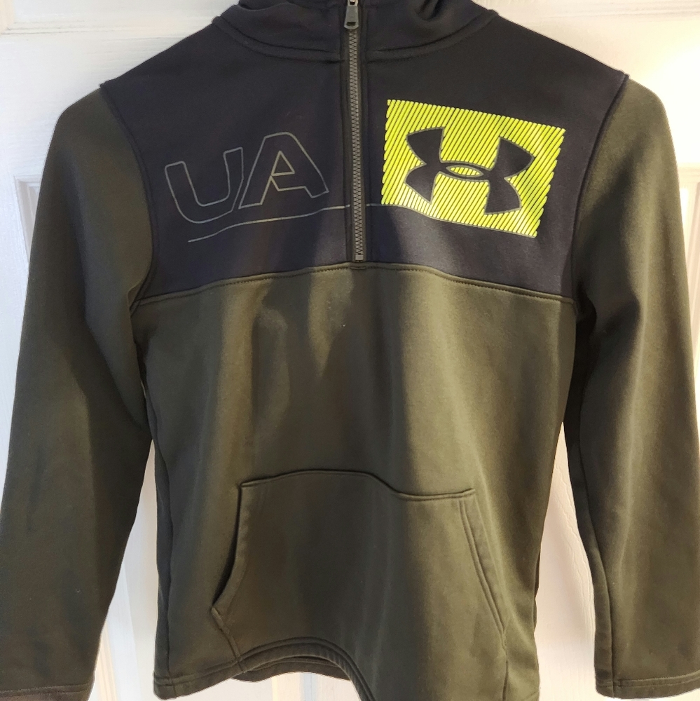 Under Armour Quarter Zip size youth M